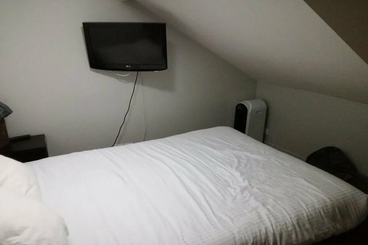 Hotel Le Daly's 2*