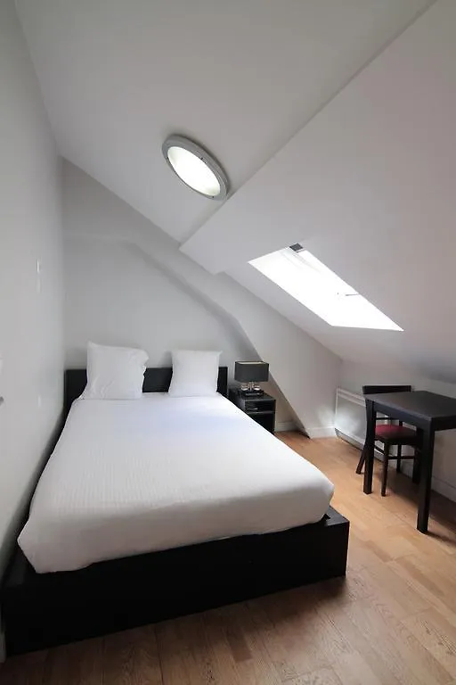 Hotel Le Daly's Paris